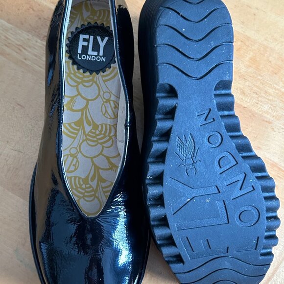 Fly London Wedges Size 38. US  size 7-1/2 - Picture 2 of 7